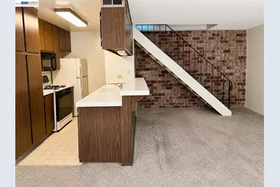 2125 Arroyo Ct #2, Pleasanton, CA 94588 - Photo 7