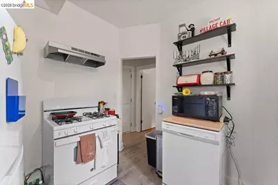 74 Pearl St, Oakland, CA 94611 - Photo 25
