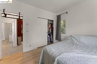 74 Pearl St, Oakland, CA 94611 - Photo 51