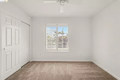 217 Sussex, Discovery Bay, CA 94505 - Photo 17