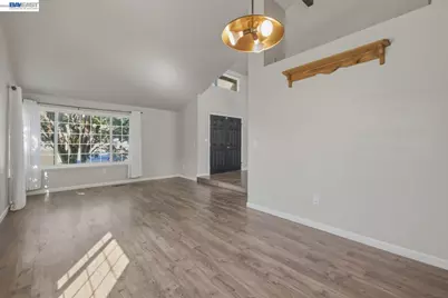 838 Spindrift Pl, Fairfield, CA 94534 - Photo 7