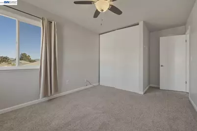 838 Spindrift Pl, Fairfield, CA 94534 - Photo 31