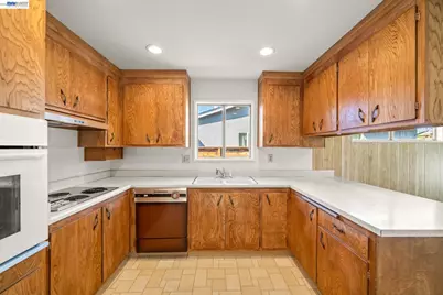5086 Brett Ct, Fremont, CA 94538 - Photo 5