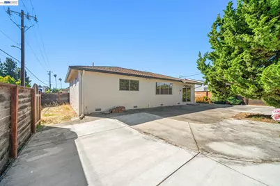 5086 Brett Ct, Fremont, CA 94538 - Photo 17