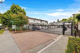 27427 Stoneridge Ct, Hayward, CA 94544 - Photo 33