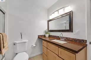 27427 Stoneridge Ct, Hayward, CA 94544 - Photo 21