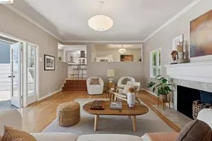 2339 Thackeray Dr, Oakland, CA 94611 - Photo 13