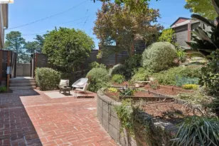 2339 Thackeray Dr, Oakland, CA 94611 - Photo 7