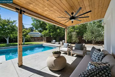 40 Meek Pl, Lafayette, CA 94549 - Photo 11
