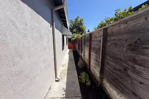 624 Sapphire St, Redwood City, CA 94061 - Photo 25
