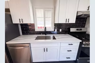 624 Sapphire St, Redwood City, CA 94061 - Photo 9