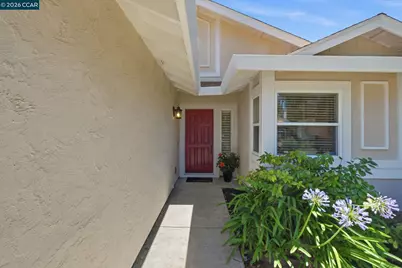 790 Rose Dr, Benicia, CA 94510 - Photo 3