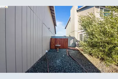 719 Azores Cir, Bay Point, CA 94565 - Photo 11