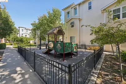 1508 Jetty Dr, Richmond, CA 94804 - Photo 47