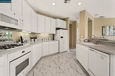 937 Toulouse Way, Martinez, CA 94553 - Photo 11