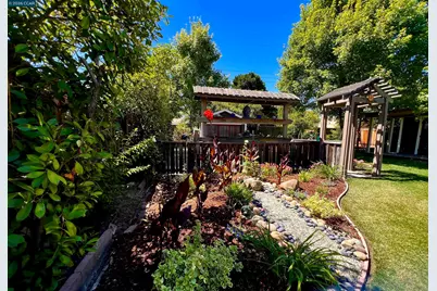 2908 Leta Ln, Sacramento, CA 95821 - Photo 33