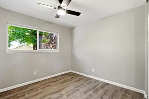 9341 Castlemont Cir, Orangevale, CA 95662 - Photo 43