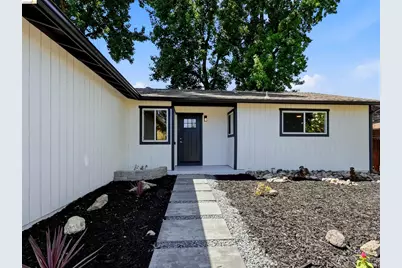 9341 Castlemont Cir, Orangevale, CA 95662 - Photo 11