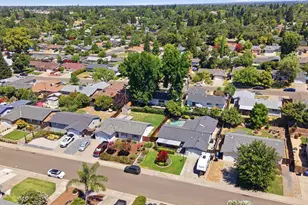 9341 Castlemont Cir, Orangevale, CA 95662 - Photo 5