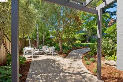 1849 Brentwood Rd, Oakland, CA 94602 - Photo 49