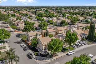 1356 Peppertree Way, Tracy, CA 95376 - Photo 5