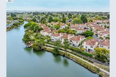 119 Diapian Bay, Alameda, CA 94502 - Photo 9
