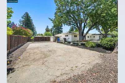 136 Arbolado Dr, Walnut Creek, CA 94598 - Photo 43