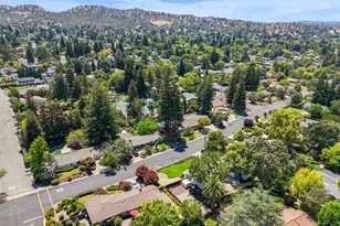 136 Arbolado Dr, Walnut Creek, CA 94598 - Photo 51