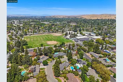 136 Arbolado Dr, Walnut Creek, CA 94598 - Photo 55