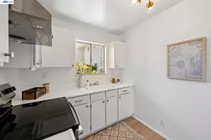 2029 Otis Dr, Alameda, CA 94501 - Photo 9