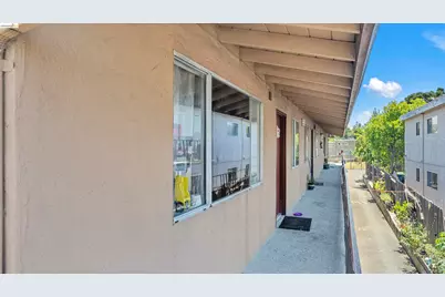 2529 27th St, Oakland, CA 94601 - Photo 15