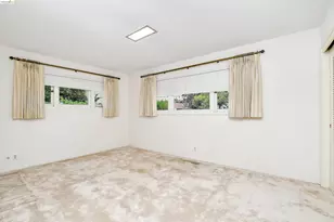 227 Pueblo Dr, Pittsburg, CA 94565 - Photo 17