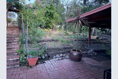 890 Holly Hill Dr, Walnut Creek, CA 94596 - Photo 31