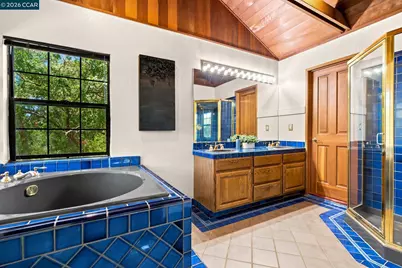 890 Holly Hill Dr, Walnut Creek, CA 94596 - Photo 9