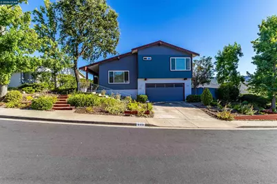 640 Skyline Dr, Martinez, CA 94553 - Photo 3