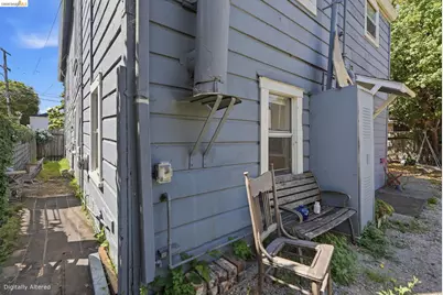 1072 56th St, Oakland, CA 94608 - Photo 17