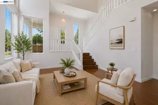 983 Chamomile Ln, Brentwood, CA 94513 - Photo 9