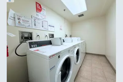989 Webster St #651, Oakland, CA 94607 - Photo 27