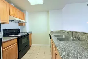 989 Webster St, Oakland, CA 94607 - Photo 29