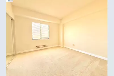 989 Webster St #651, Oakland, CA 94607 - Photo 19