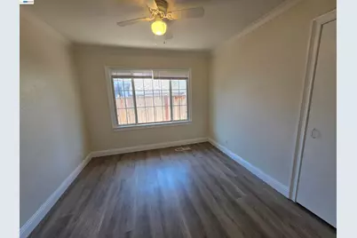 1114 Downs St, Stockton, CA 95207 - Photo 9