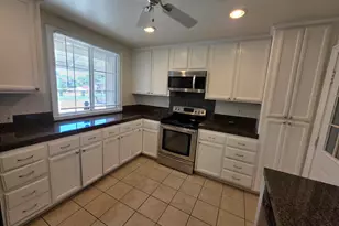 1114 Downs St, Stockton, CA 95207 - Photo 5