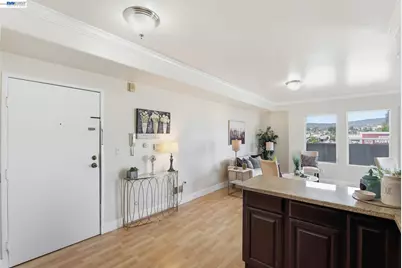 1515 14th Ave #403, Oakland, CA 94606 - Photo 7