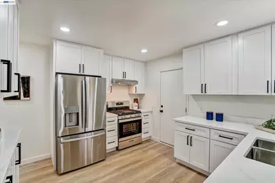86 Preda St, San Leandro, CA 94577 - Photo 13