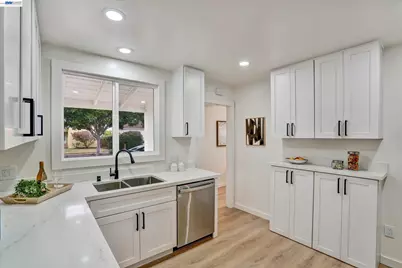 86 Preda St, San Leandro, CA 94577 - Photo 15
