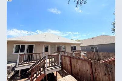 217 Cedar St, Roseville, CA 95678 - Photo 15