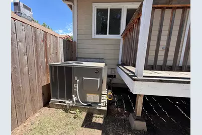217 Cedar St, Roseville, CA 95678 - Photo 17