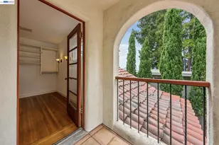 5765 Colton Blvd, Oakland, CA 94611 - Photo 51