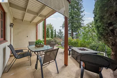5765 Colton Blvd, Oakland, CA 94611 - Photo 77
