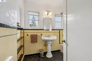 5765 Colton Blvd, Oakland, CA 94611 - Photo 39